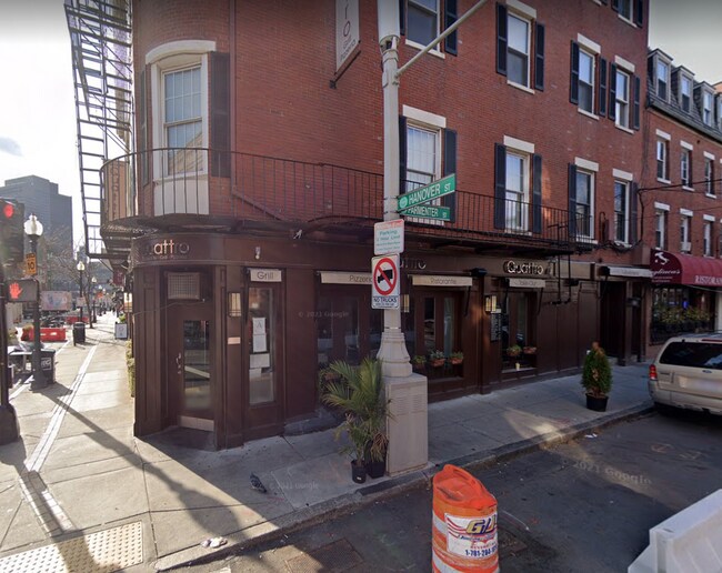 Building Photo - 220 Hanover St