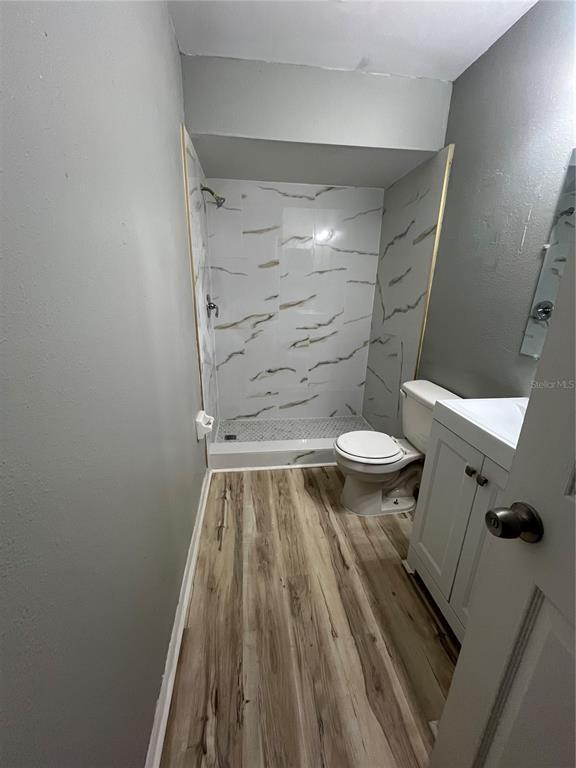 Building Photo - 2502 Chestnut Woods Dr