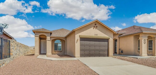 Building Photo - 1145 Montera Rd