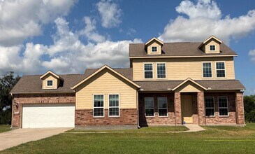 Building Photo - 651 Lakeland Cir