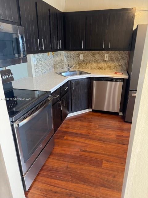 Building Photo - 1075 NE Miami Gardens Dr