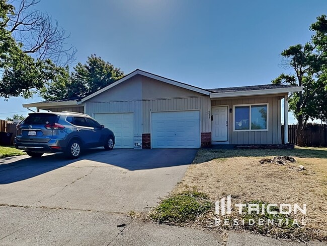 Building Photo - 10072 Zodiac Ct