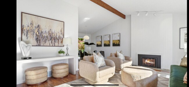 Foto del edificio - 7660 85th Pl SE