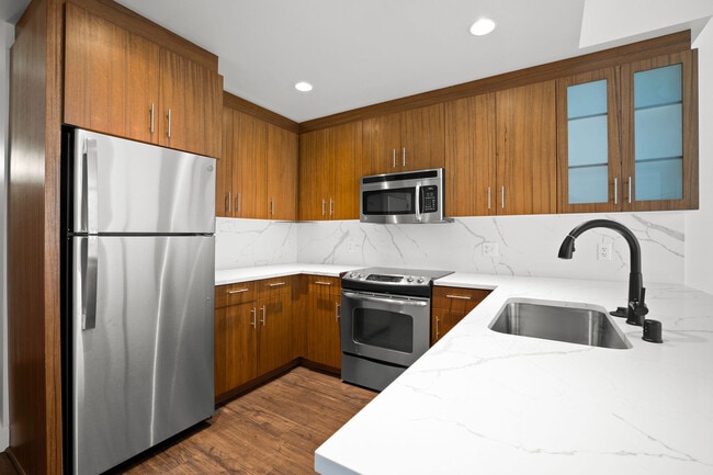 Photo - Via 6 Apartments