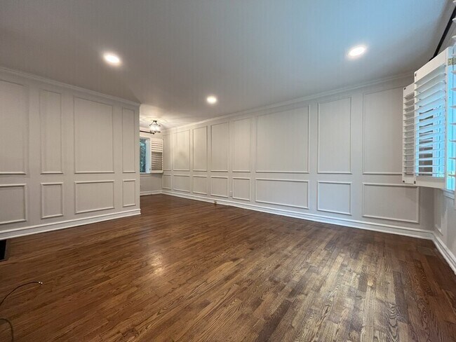 Foto del edificio - 1831 Jameston Dr