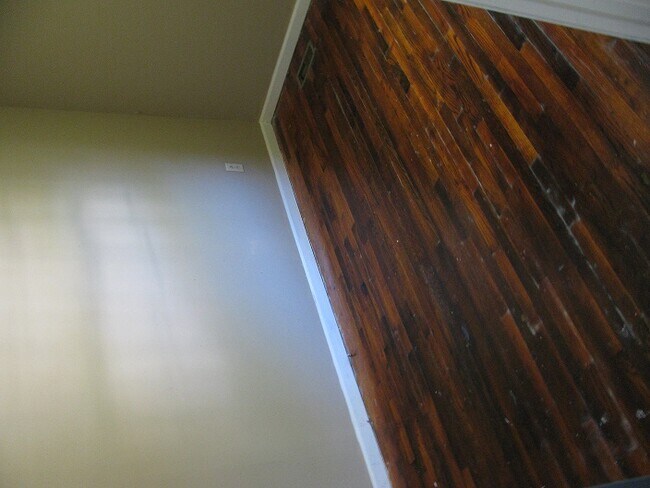 Foto del edificio - 104 Jarrett Ln