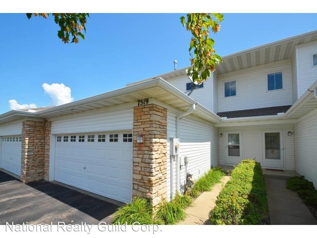 Foto principal - 2 br, 2 bath House - 7519 5th Street N