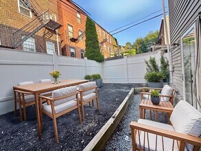 Building Photo - 91 Bolton St