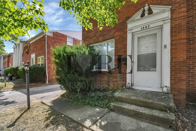 Foto del edificio - 1303 Barnett Rd