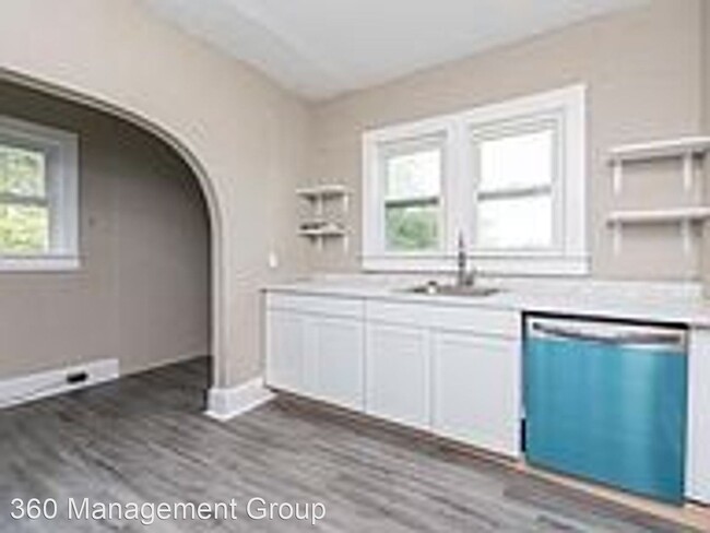 Building Photo - 4 br, 2 bath House - 15 N. Bloomfield Rd