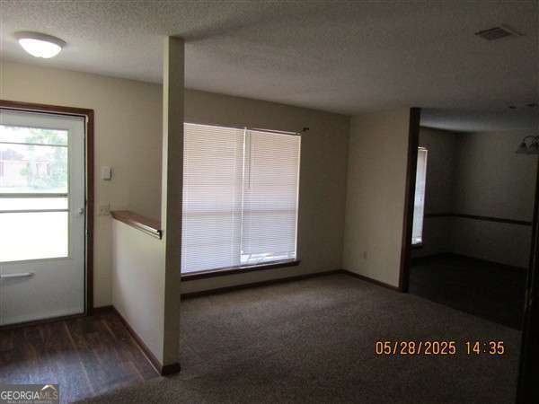 Building Photo - 971 Wedgewood Way