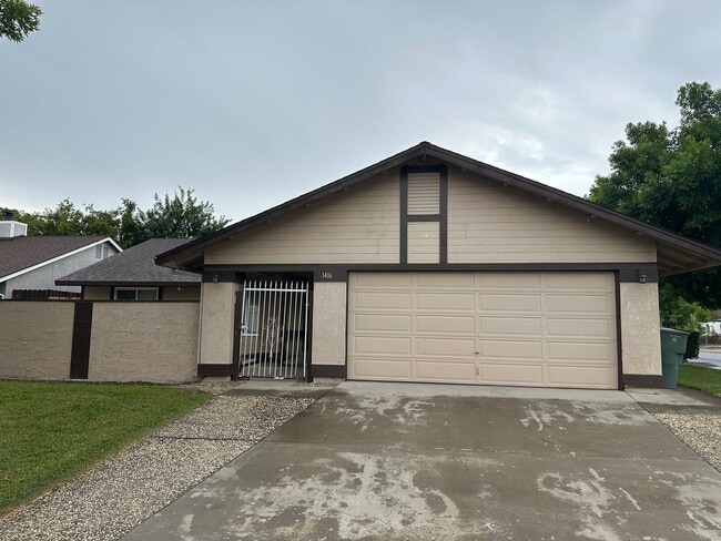 Building Photo - 1416 Prairie Dog Dr