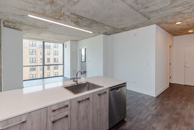 Foto del edificio - 1714 W Roscoe St