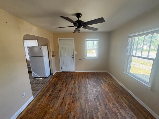Foto del edificio - 1 bed 1 bath house