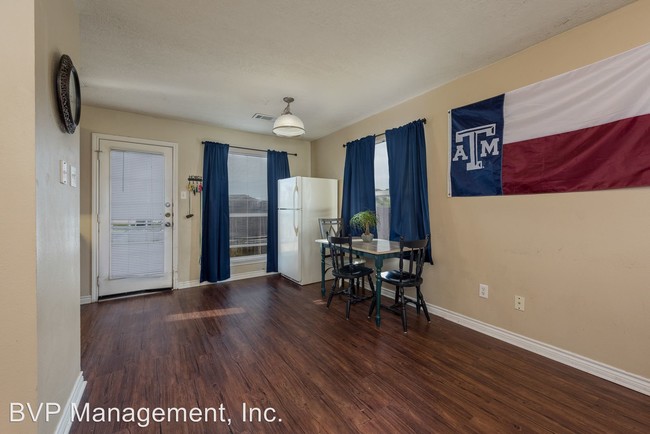 Building Photo - 4060 Southern Trace Ct