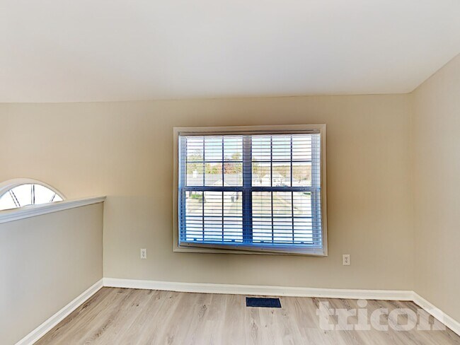 Foto del edificio - 166 Millwheel Dr