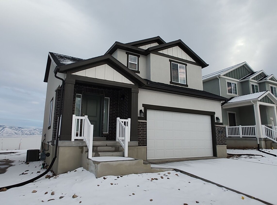 523 South Oracle St, Grantsville, UT 84029 House Rental in