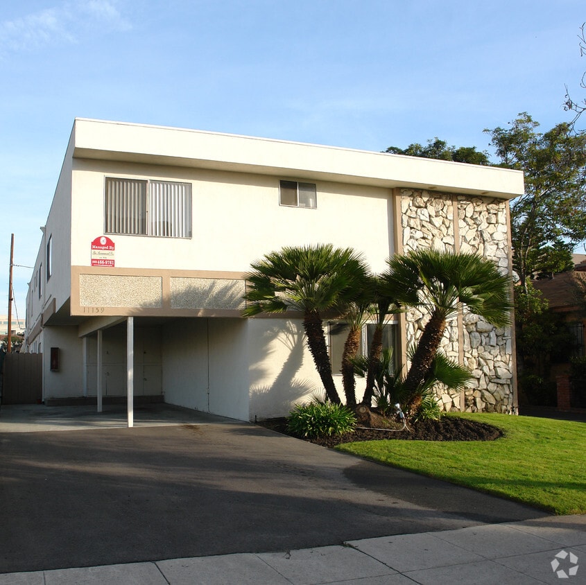 Building Photo - 11159 Morrison St
