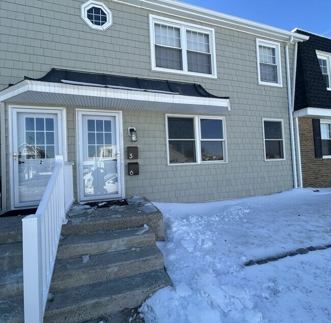 Building Photo - 3200 W Brigantine Ave