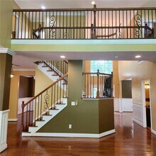 Building Photo - 635 Syreeta Ln