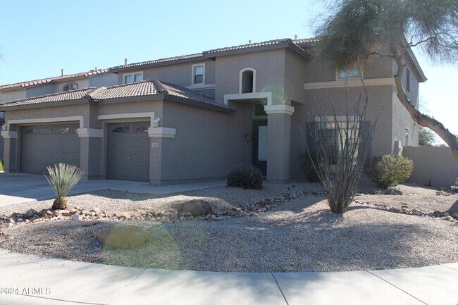 Building Photo - 1151 E Springfield Pl
