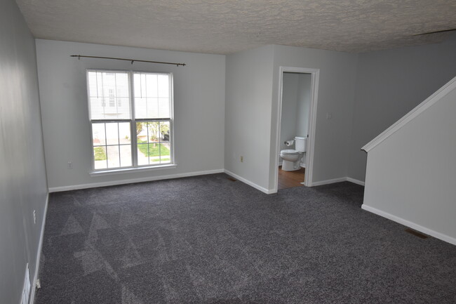 Building Photo - 53 Buttonbush Court
