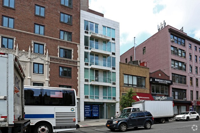 Foto del edificio - 791 Broadway