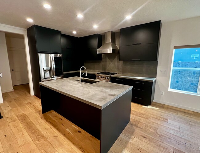 Foto del edificio - 2112 E Heritage Dr