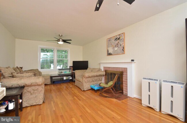 Foto del edificio - 6905 Sydenstricker Rd