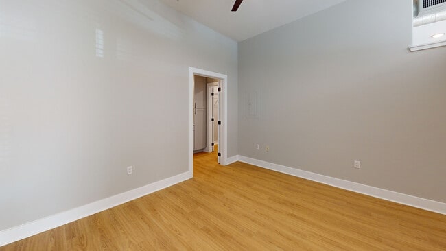 Interior Photo - Towson Promenade