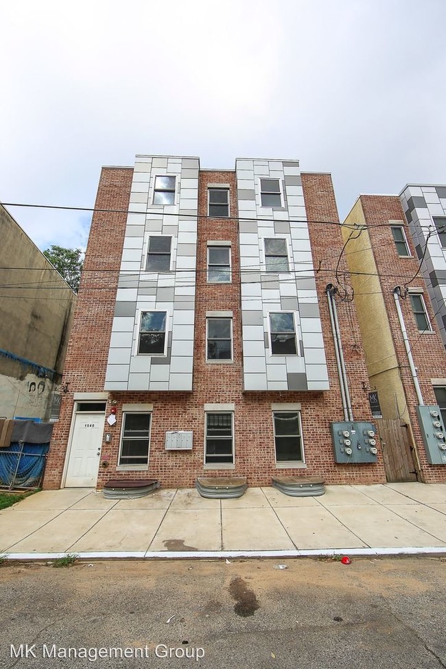 Building Photo - 1540 N Willington St