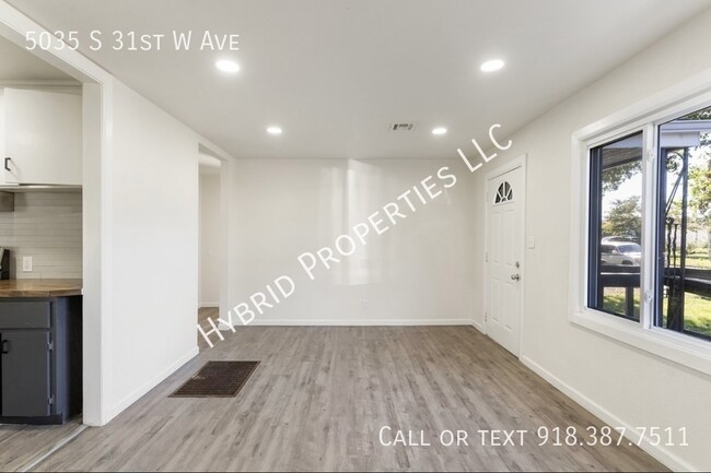 Foto del edificio - 5035 S 31st W Ave