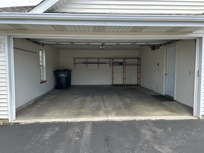 Building Photo - 1434 Watercress Cir