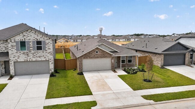 Building Photo - 3008 Calhoun Fls Dr