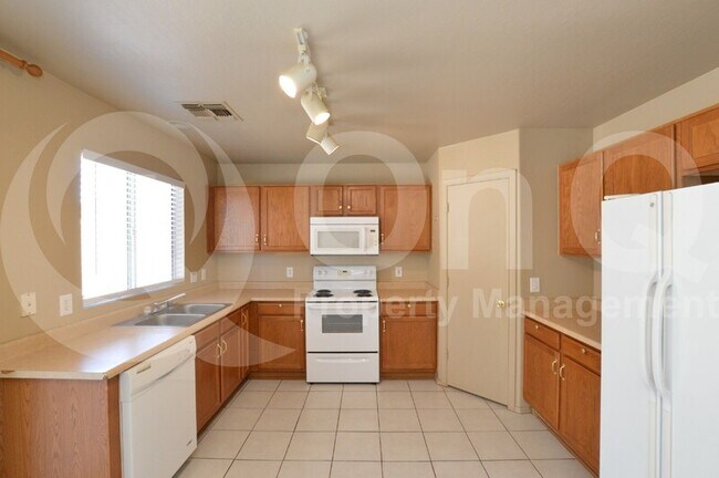 Foto del edificio - 12922 W Paradise Dr
