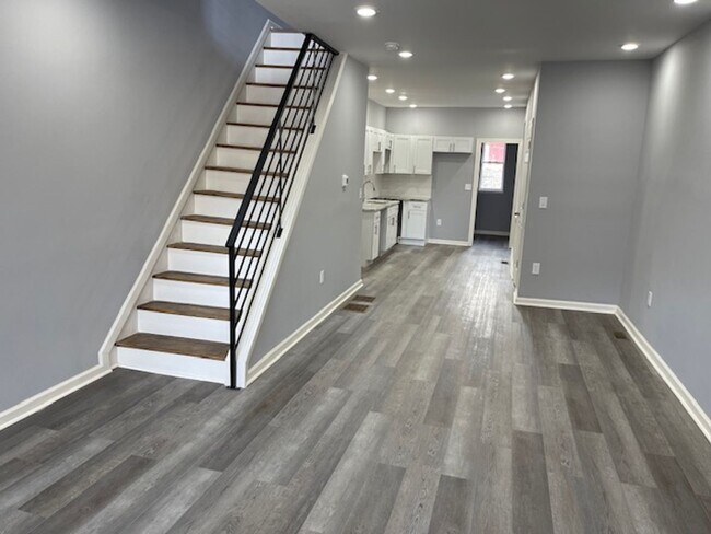 Foto del edificio - Anika Homes 3 Bedroom