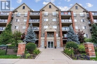 Building Photo - 39 Ferndale Dr S