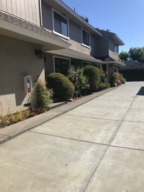 Foto del edificio - Available Now 2 Bedroom Novato Townhouse