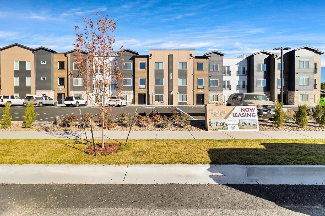 Primary Photo - The Mesa: Stylish 2 Bedroom 1 Bathroom