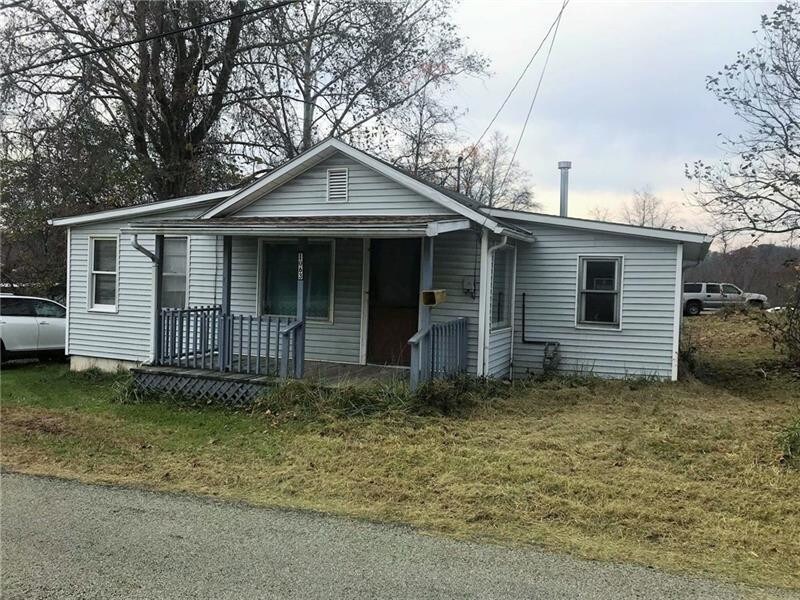 1063 LaBelle Rd House Rental in La Belle, PA