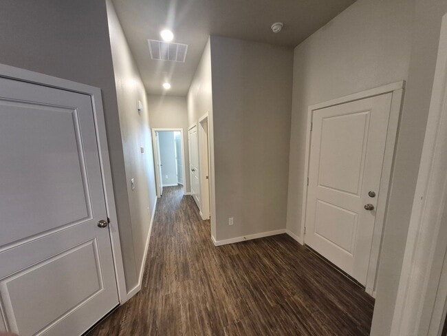 Building Photo - Cypress Duplex Available Now!