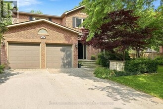 Building Photo - 287 Royal Albert Ct