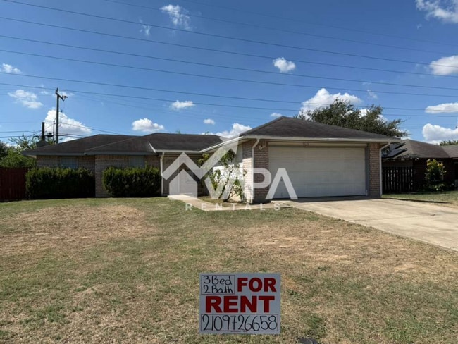 Building Photo - 5526 Green Grove Dr
