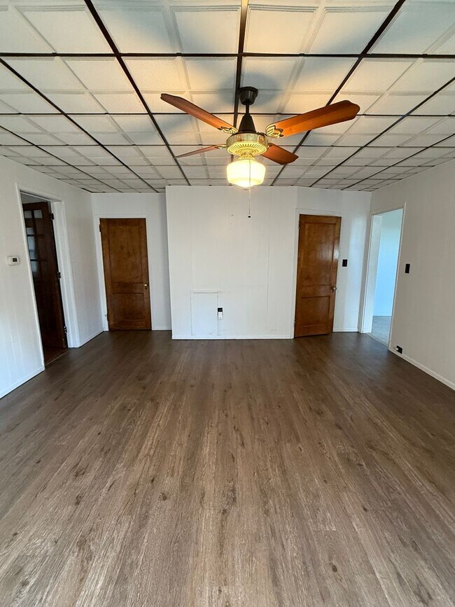 Foto del edificio - 114 W Harrisburg Ave