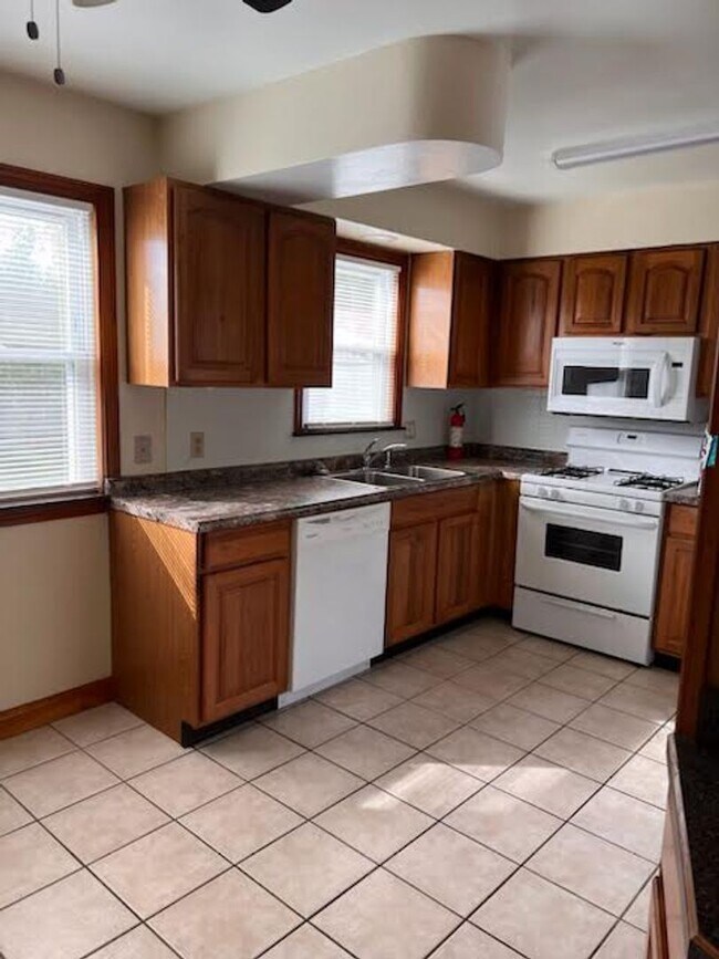 Foto del edificio - 864 Gary Ave SE