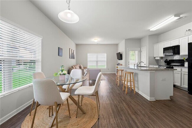 Building Photo - 4002 Bryce Manor Ln