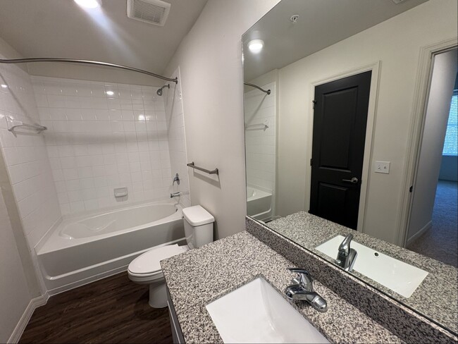 Interior Photo - The Crest at Naples