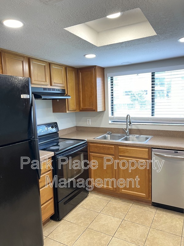 Foto principal - 1068 Lotus Pkwy