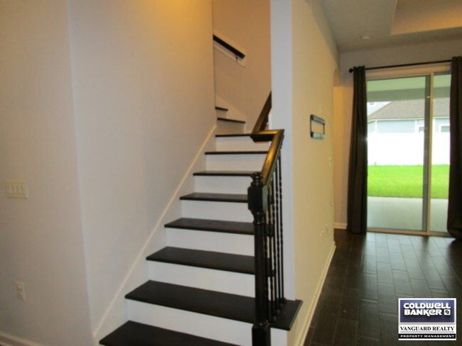 Building Photo - 15627 Spotted Saddle Cir