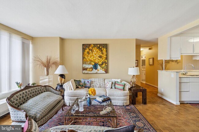 Foto del edificio - 224-30 W Rittenhouse Square